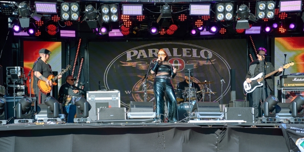 Banda Paralelo30